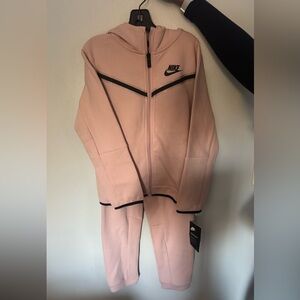Pink Nike tracksuit #tracksuit